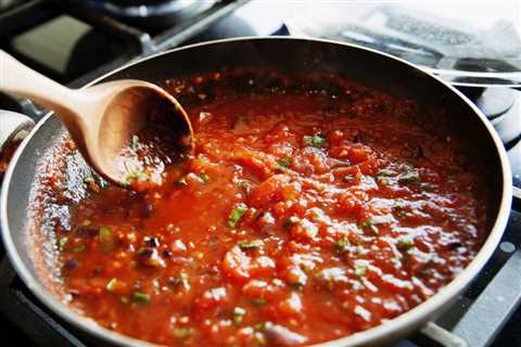 The Best Substitute for Tomato Sauce: 8 Great Alternatives (Tomato-Free Included)