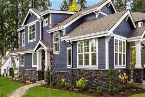 When does siding go on house?