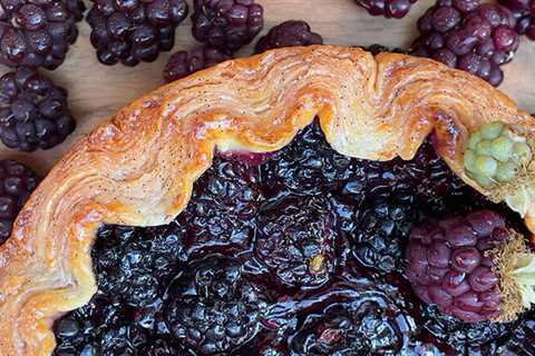 How to Make a Blackberry Galette