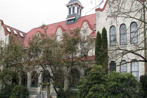 The Evolution of School Buildings in Vancouver, Washington